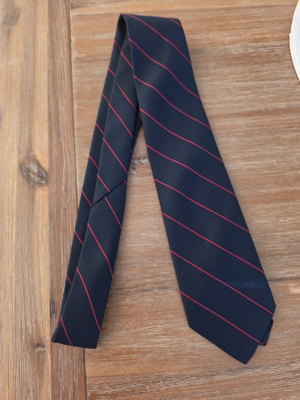 Vintage Design By Anthony Classic Navy Tie with Thin Red Diagonal Stripes